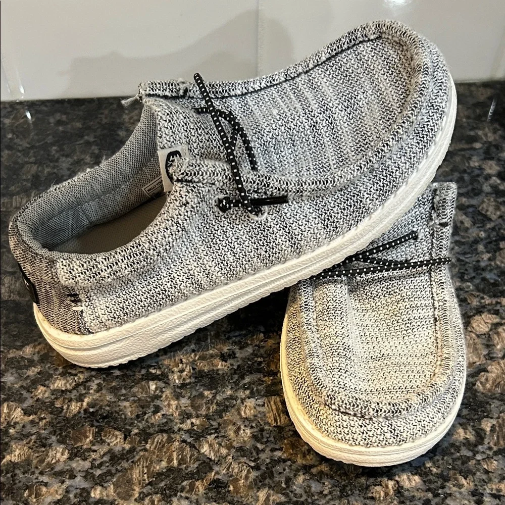 Hey Dude Kids Sneakers - Black and White - Picture 2 of 8